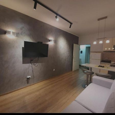 Apartment Park Avenue Belgrado Buitenkant foto
